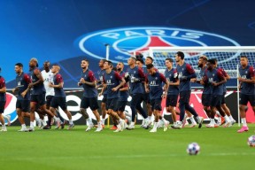 美高梅中国官网-法甲倒计时，里昂国际比赛日主帅复盘，细节引发关注，震撼外界，资深球员宣示担当