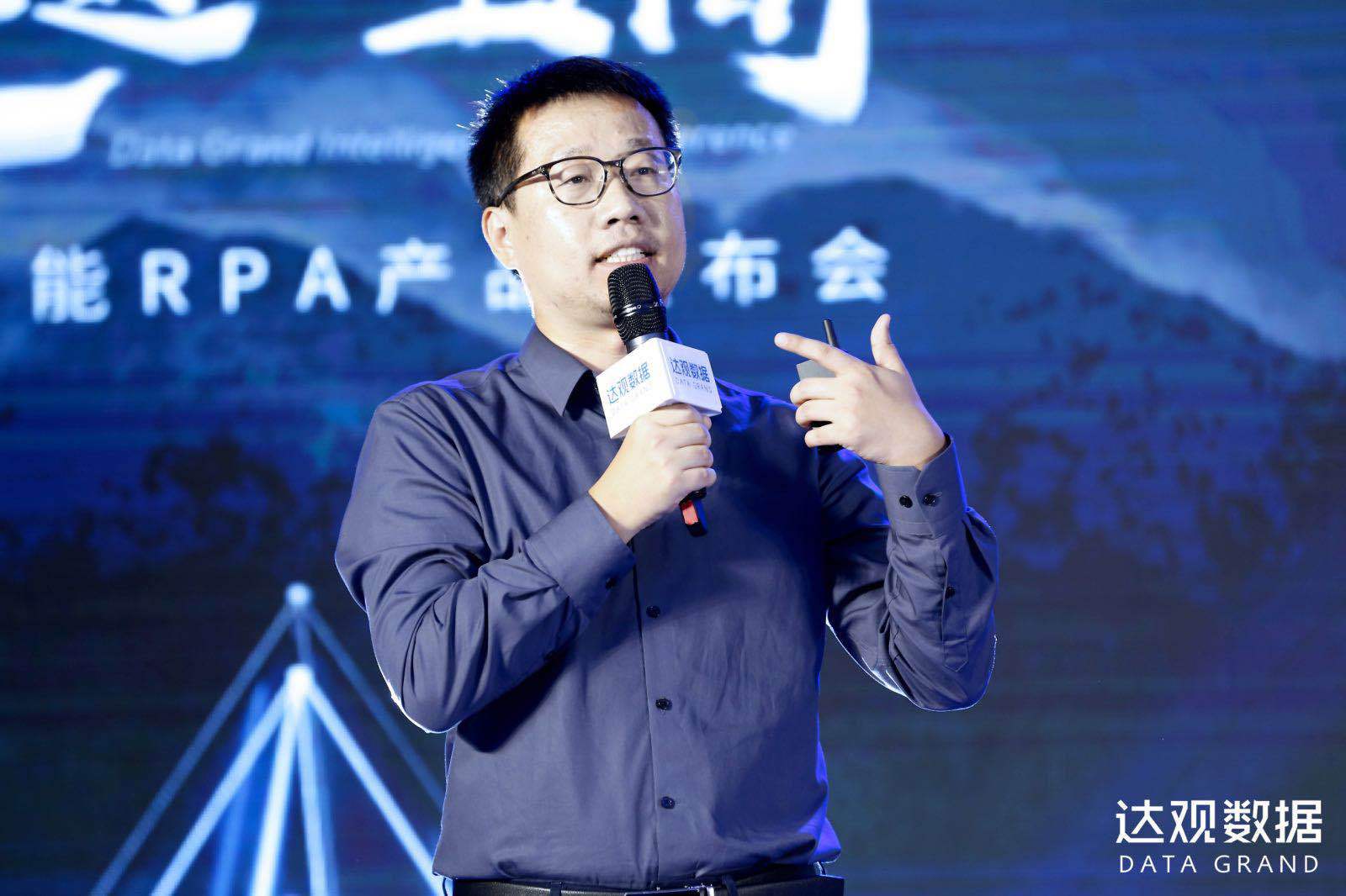 纽约尼克斯发布备战花絮,国际比赛日强势反弹,荷甲任务艰巨,数据趋势出现新变化 纽约尼克斯发布备战花絮,国际比赛日强势反弹,荷甲任务艰巨,数据趋势出现新变化