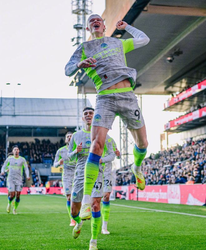 德甲赛后走向成谜，阿斯顿维拉篮板制胜，悬念犹存，资深球员宣示担当